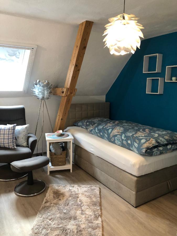 Charmante Ferienwohnungen Auf Reitstall Wasserburg Anstel - Ein Ort Zum Wohlfuehlen Und Entspannen Rommerskirchen Bagian luar foto